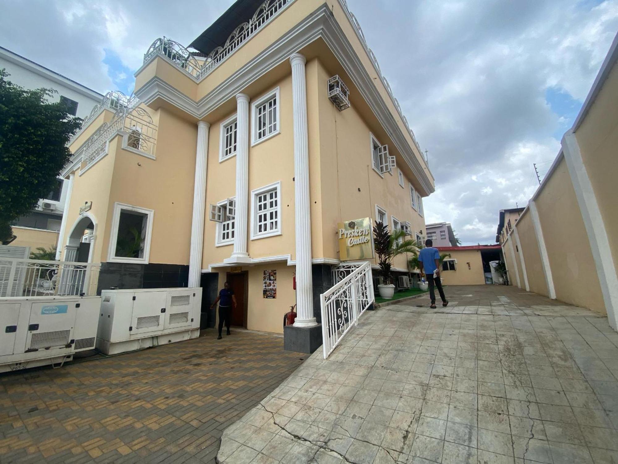 Presken Hotels, Opebi - Castle Hotel Lagos